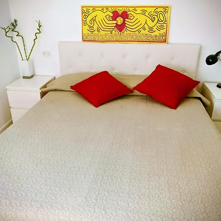 Private Room in Isola-Farini-3